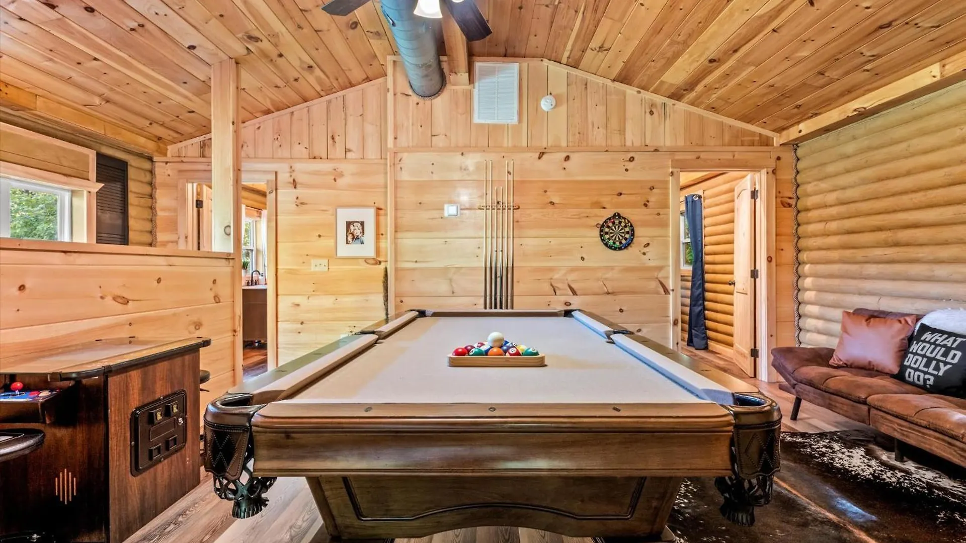 Luxurious & Family Friendly - Hot Tub - Game Pigeon Forge