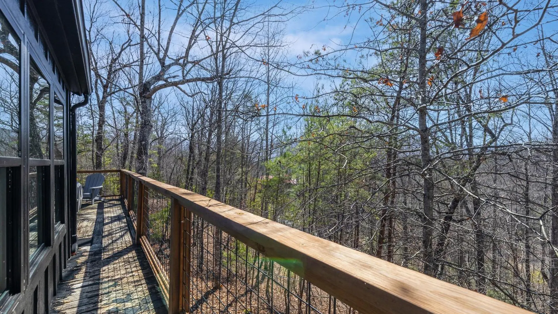 Modern Mountain Hideaway-secluded, Close To Town Holiday home