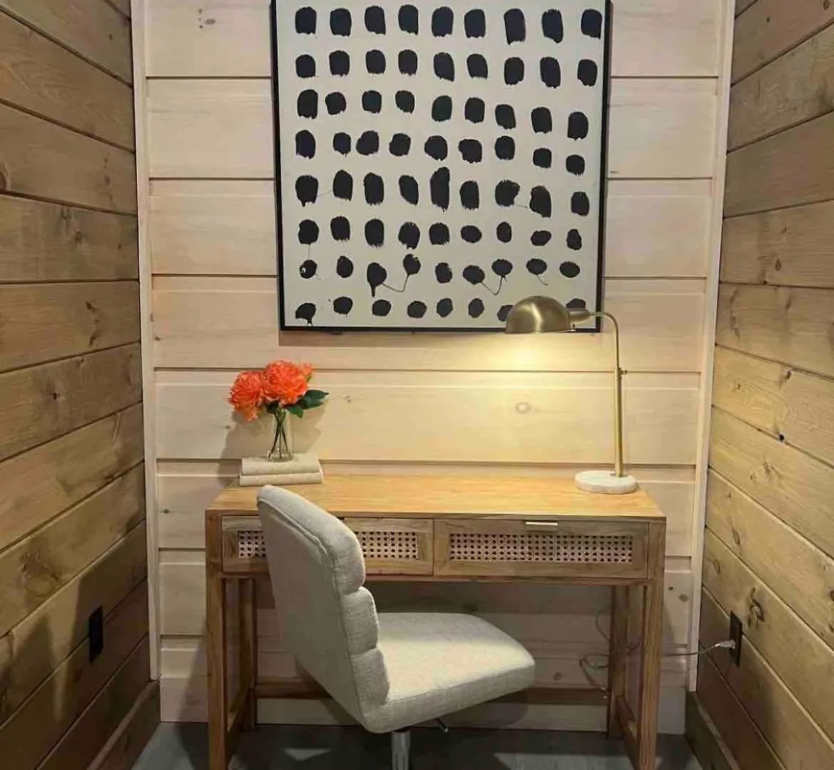 Honeybear Hideaways - Modern Luxurious With Pool, Hot Tub, Fire Place, Game And Theater *