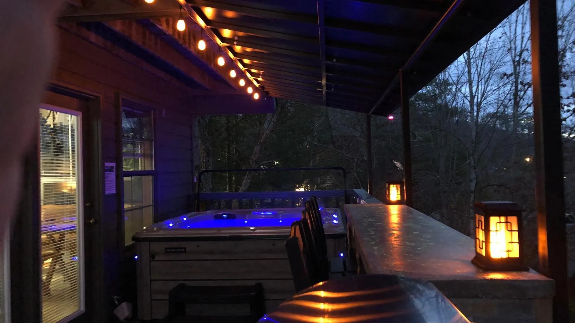 Chalet Majestic Poolside Lookout Pigeon Forge