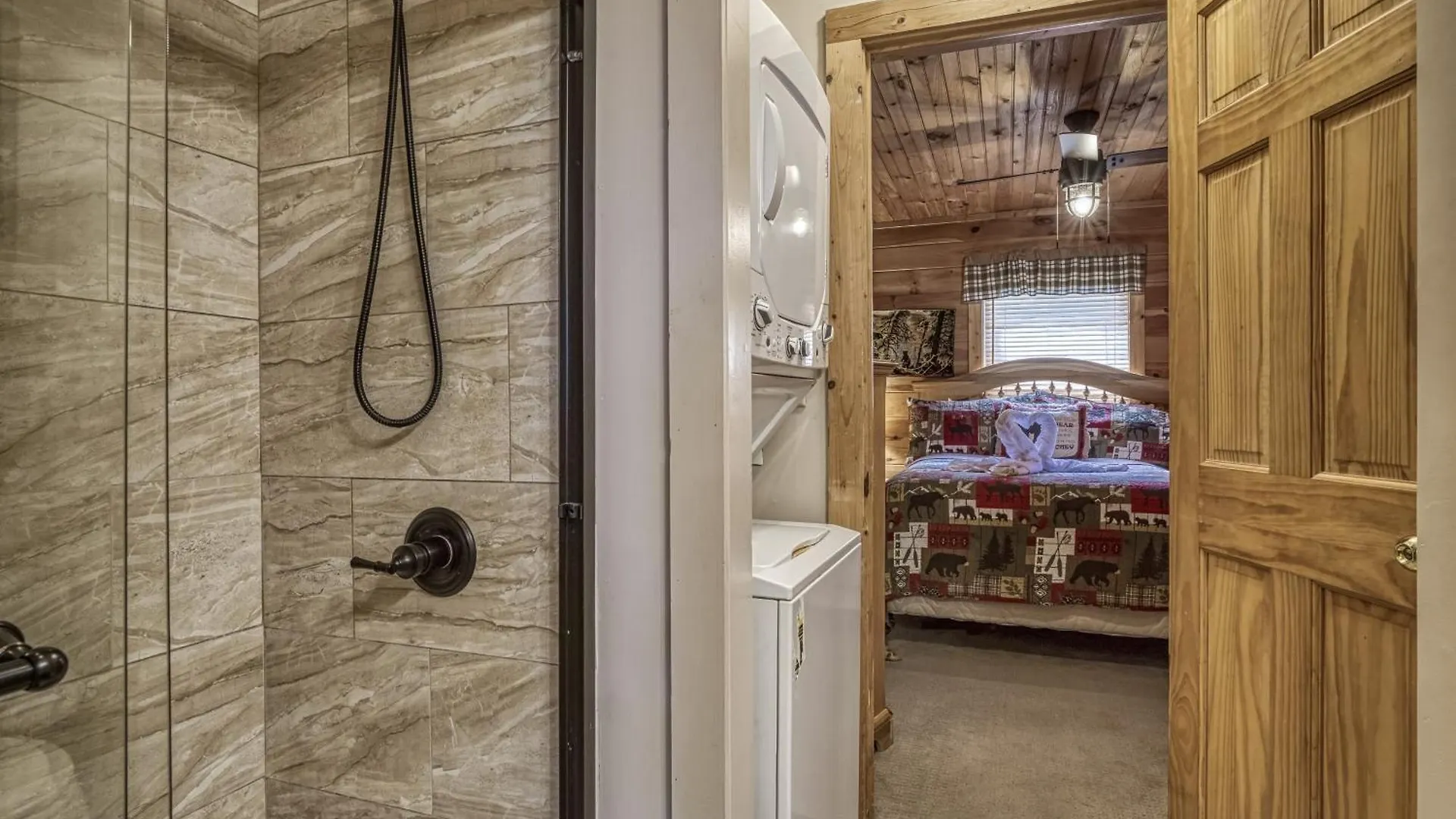Black Bear Holiday home