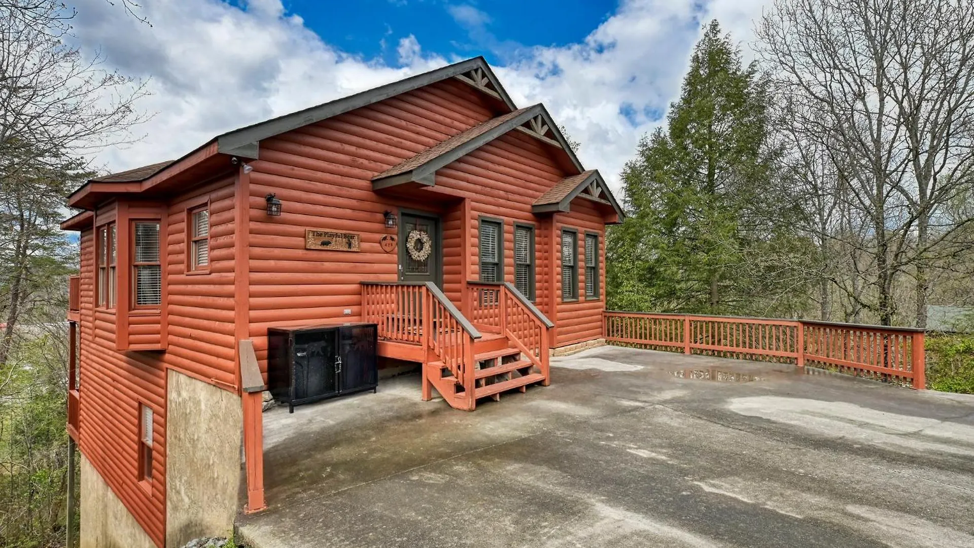 The Playful Bear Chalet