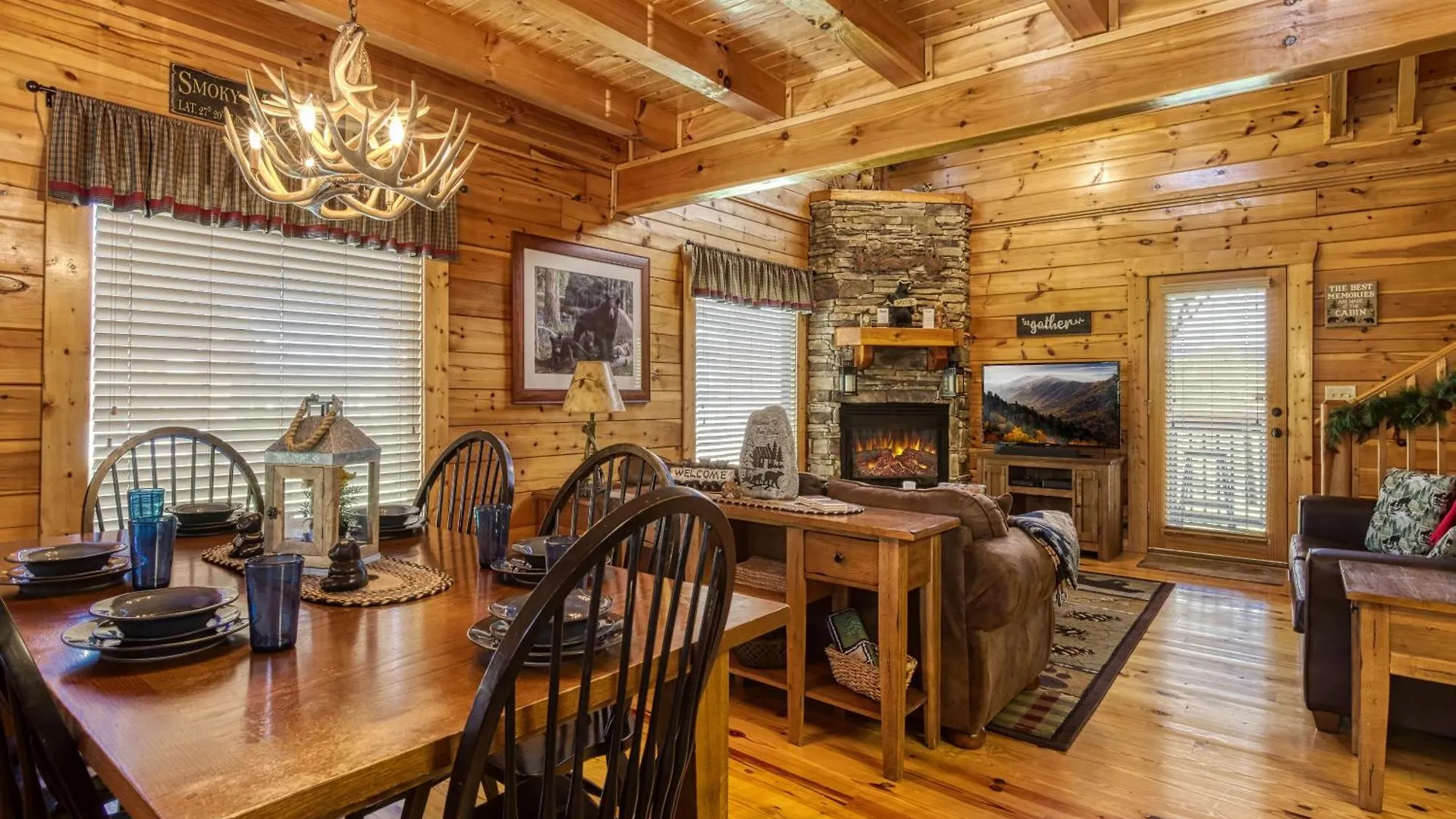 A Stone's Throw Pigeon Forge