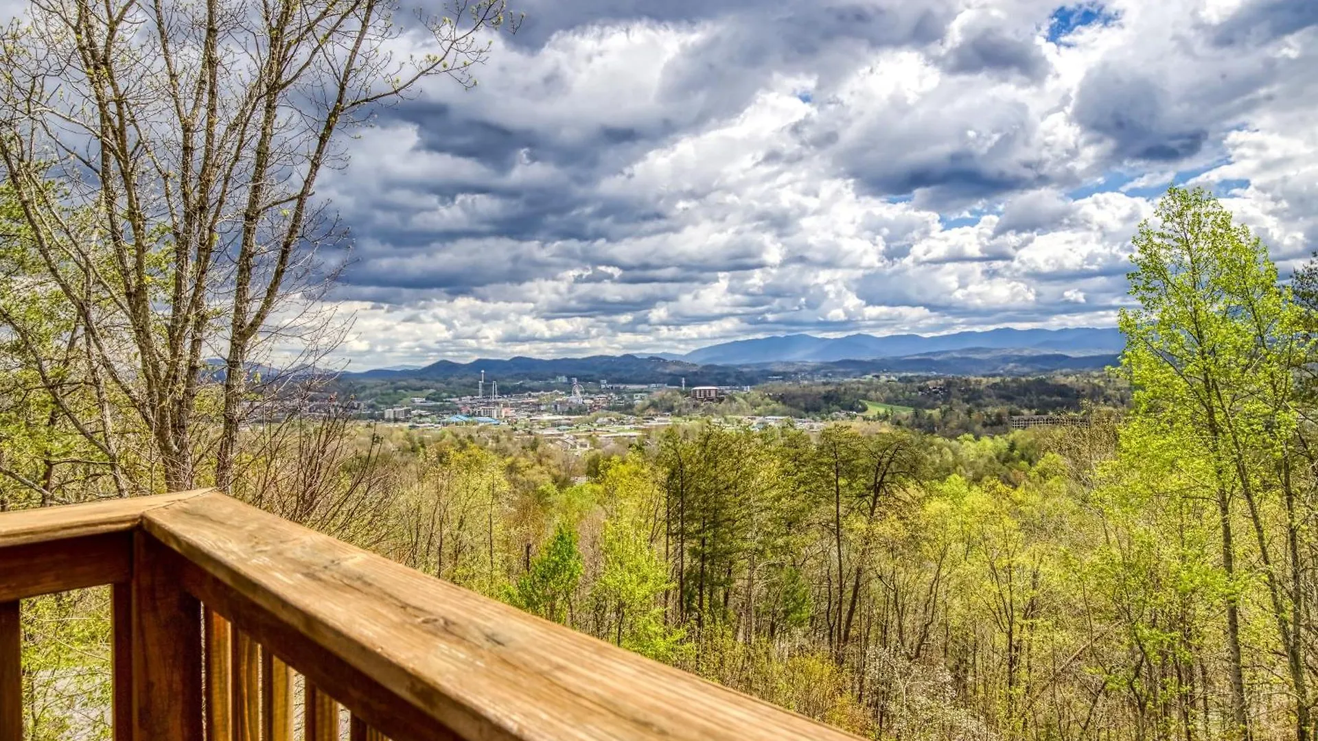 Moose Haven * Pigeon Forge