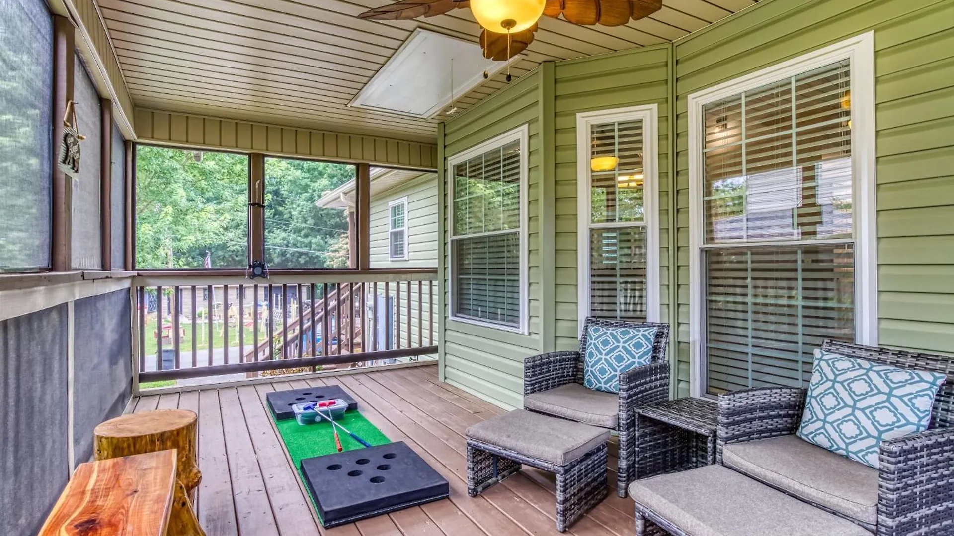 Wolff Chalet Pigeon Forge