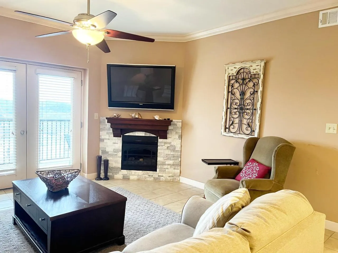Unit 1606 - Mountain View Holiday home