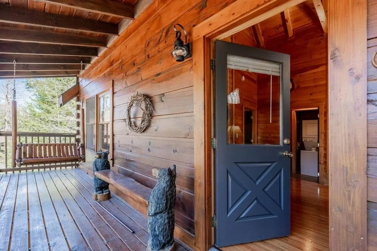 Cozy Retreat With Movie Near Parkway Holiday home Pigeon Forge
