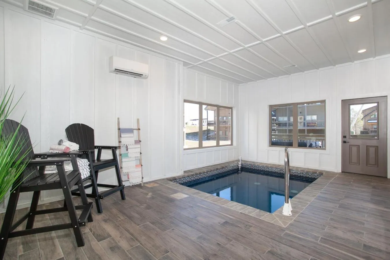 Hidden Trail Pool Hot Tub Grill Game Holiday home