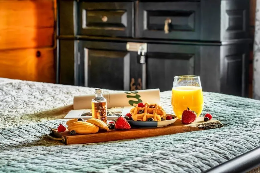 Holiday home Couples Retreat *location*hot Tub*fire Pit*