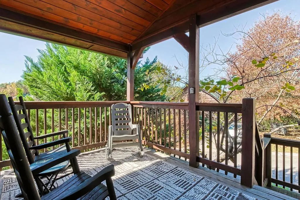 Starwood, Hot Tub, Mtn Views, Arcade Game, 1089 Free Tickets Each Paid Day, Dollywood And Holiday home Pigeon Forge