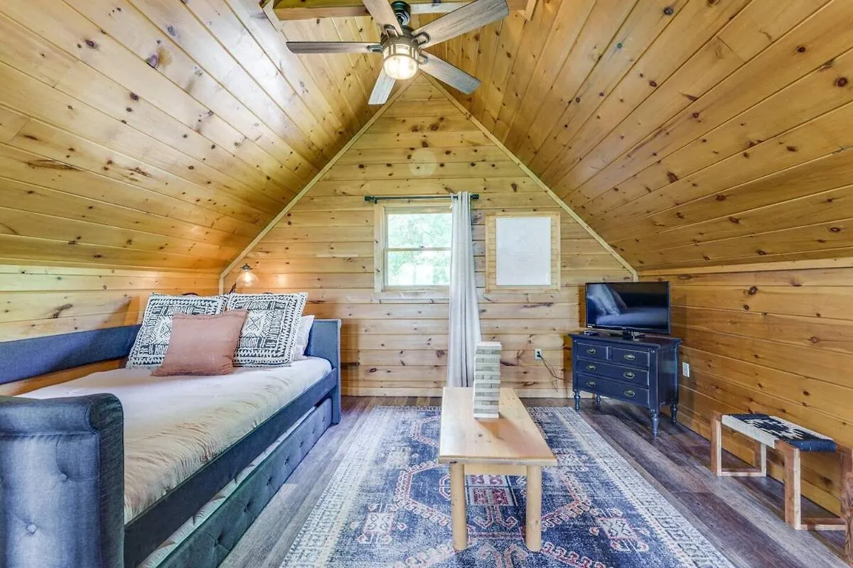 Relaxing Mountain View With Hot Tub Holiday home