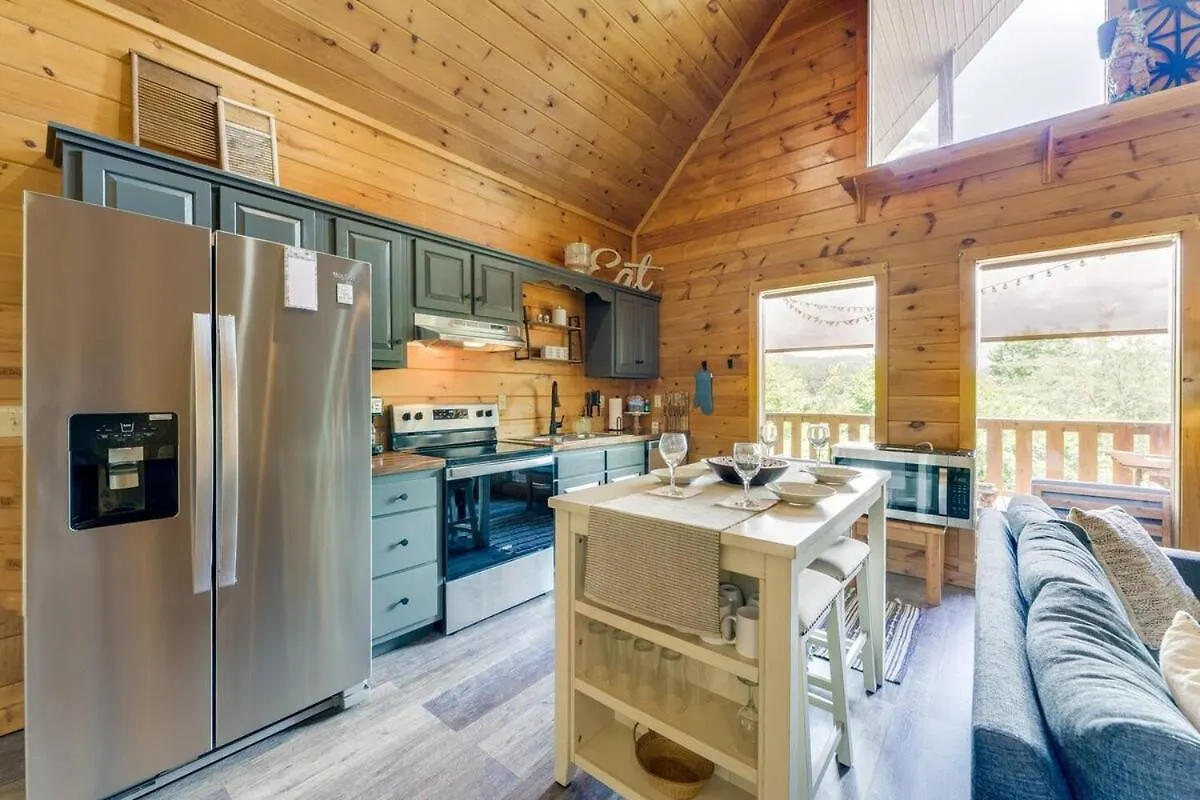 Holiday home Relaxing Mountain View With Hot Tub *
