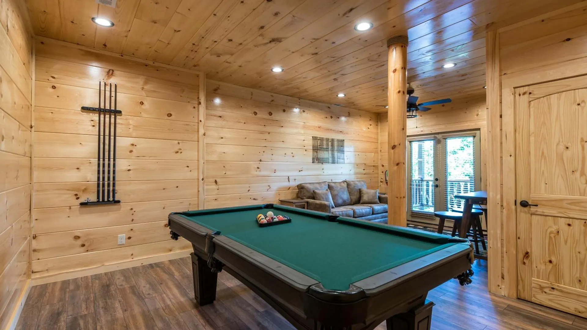 The Bear Club Campsite Pigeon Forge