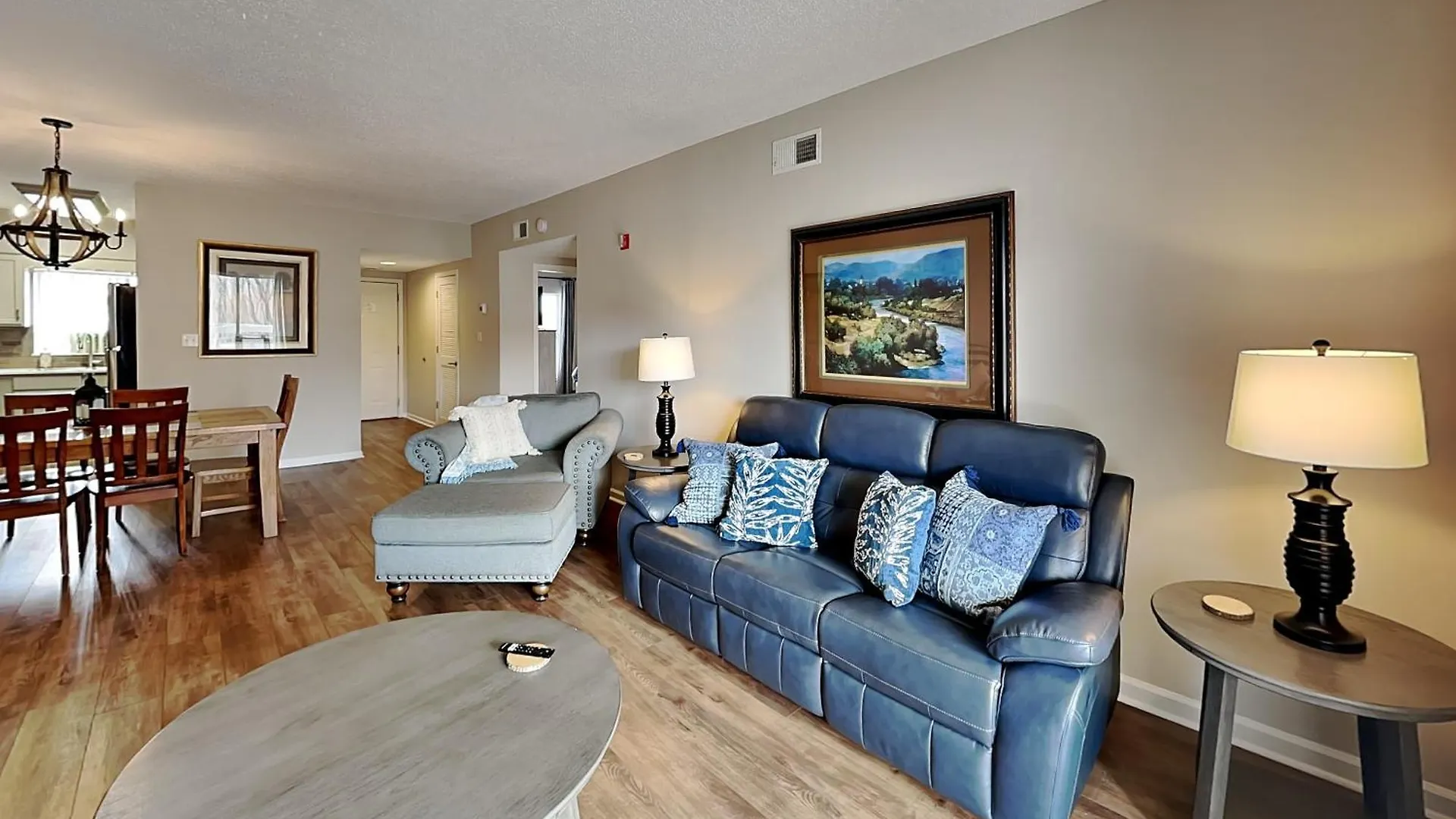 Apartment Kickin Back Whispering Pines 343