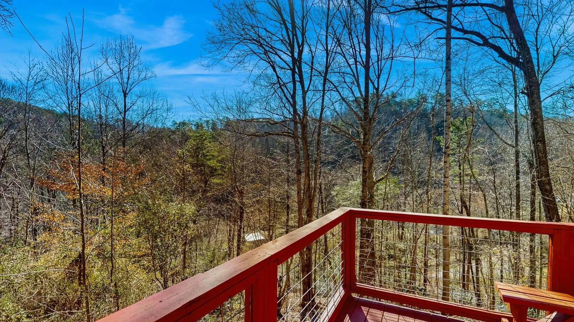 Mountain Hideaway * Pigeon Forge