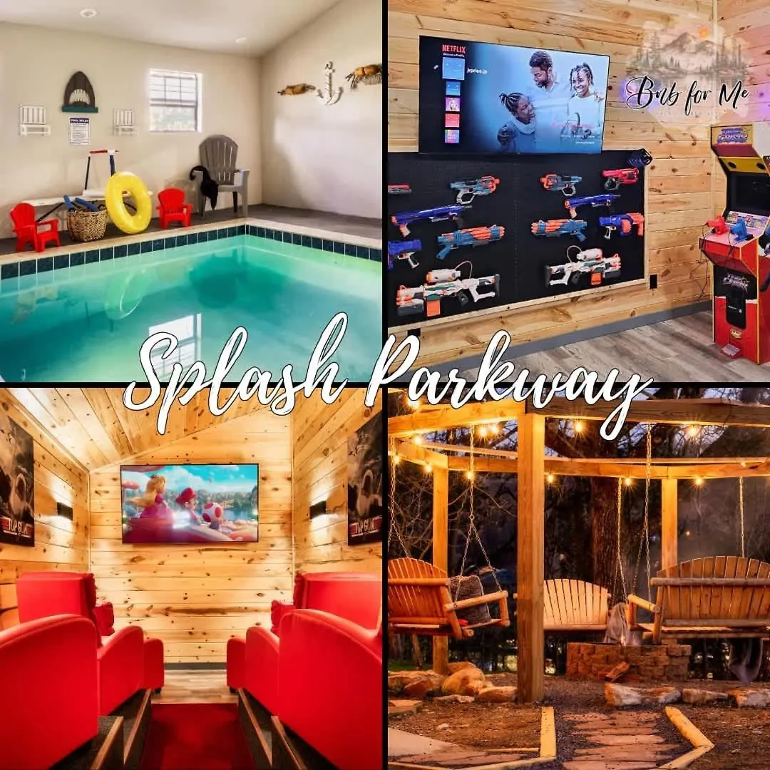 Holiday home Fun Heated Pool - Walk To Parkway