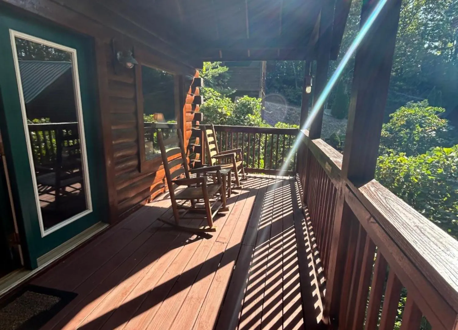 Chalet For Groups Getaway! Location, Grill, Wifi & Workstation, Hot Tub & Game Pigeon Forge
