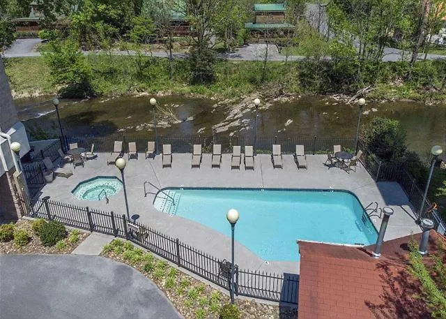 Cl403 Creekside Tranquility Holiday home *