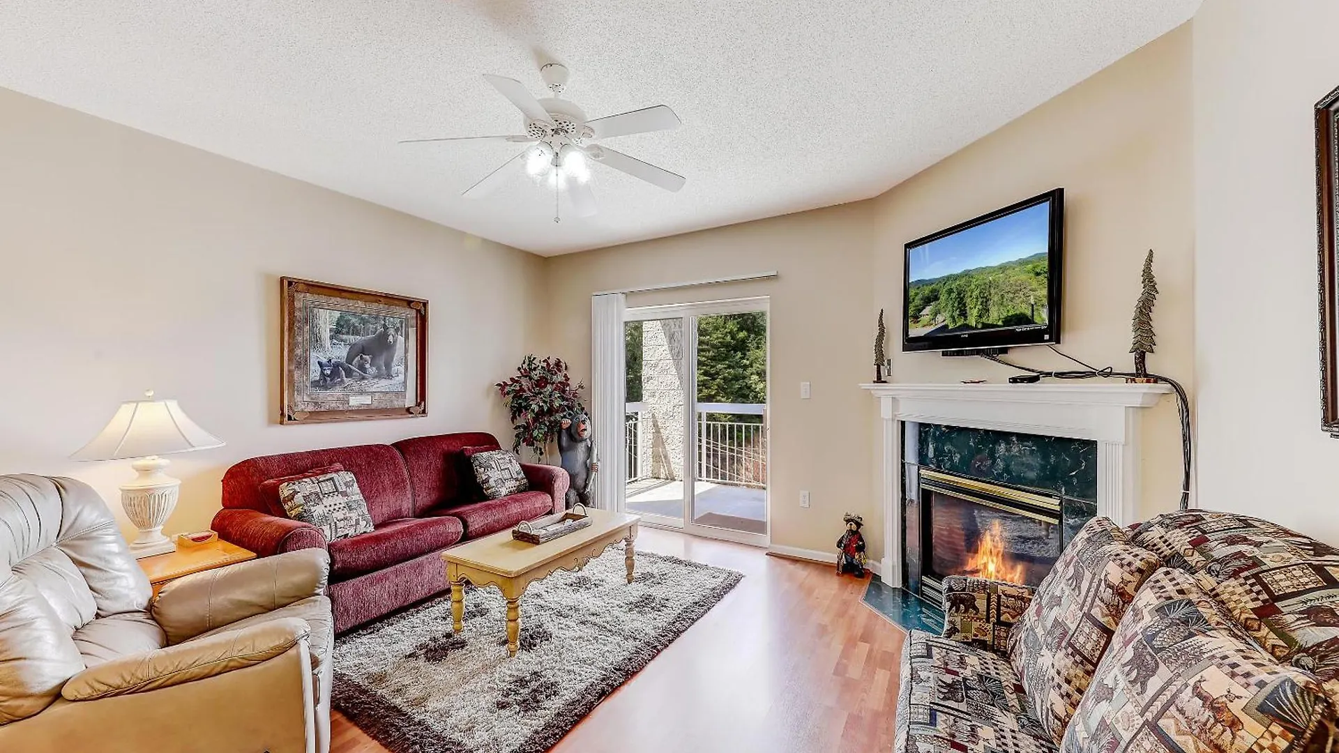 Apartment Lazy Bear Whispering Pines 111 *
