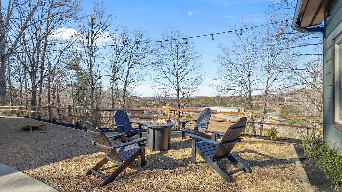 Lux Cabin, Indoor Heated Pool, Hot Tub, Arcades, Close To Dollywood *