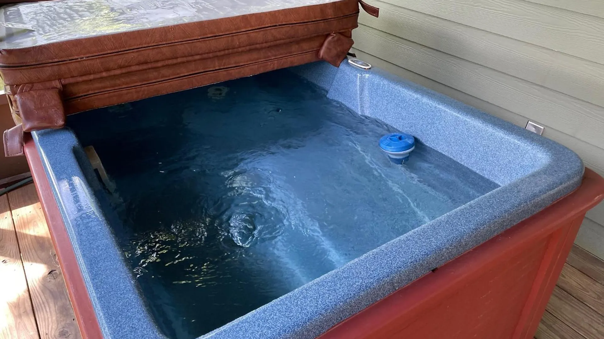 Steps Away From Pf Parkway, Pet Friendly, Hot Tub!