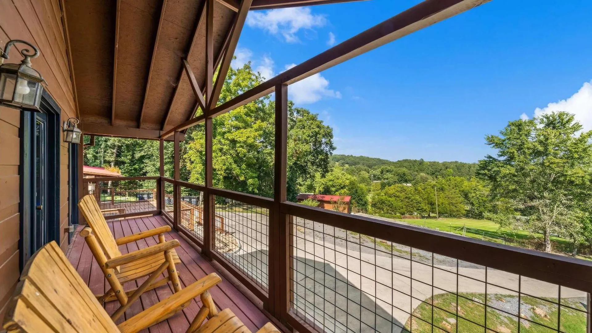 Its Got It All Yall - Pool, Theater, Arcade, Fire Place, Firepit, Hot Tub Holiday home *