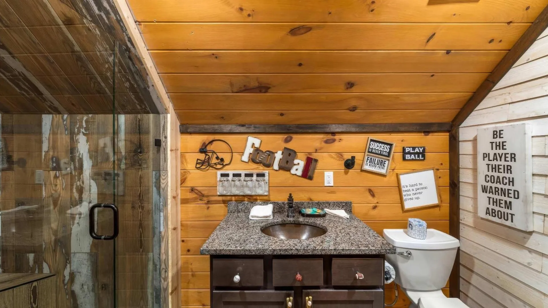 Its Got It All Yall - Pool, Theater, Arcade, Fire Place, Firepit, Hot Tub *