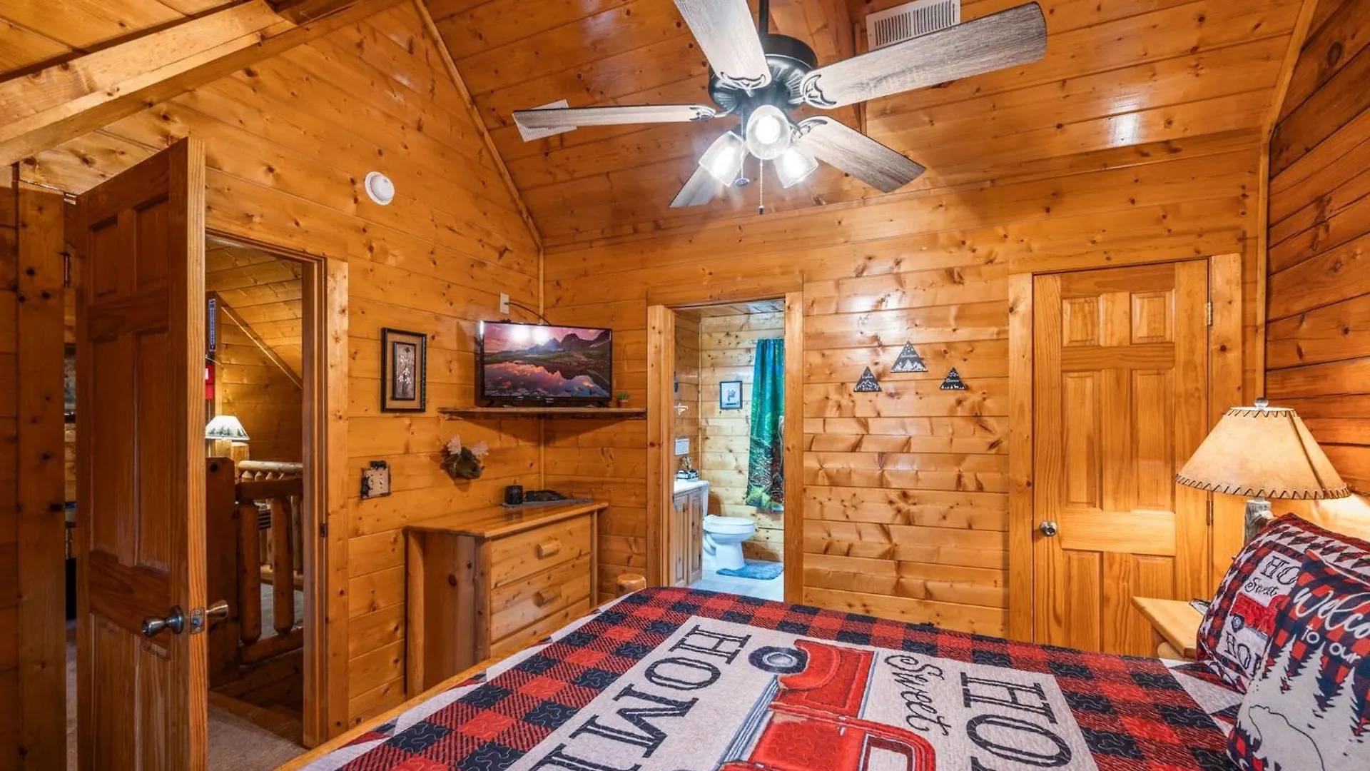 Cabin, Pet-friendly, Prime Location Pigeon Forge