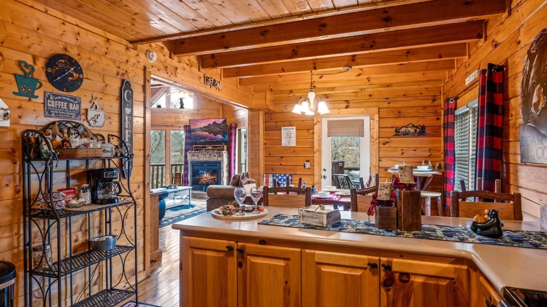 Cabin, Pet-friendly, Prime Location