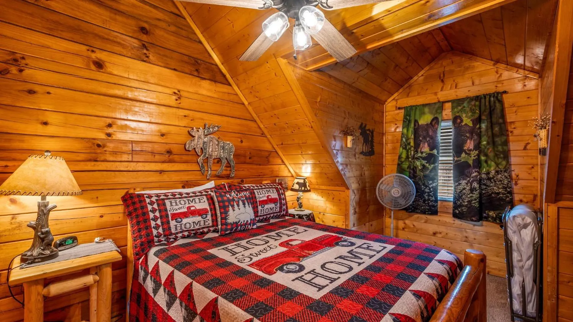 Cabin, Pet-friendly, Prime Location * Pigeon Forge