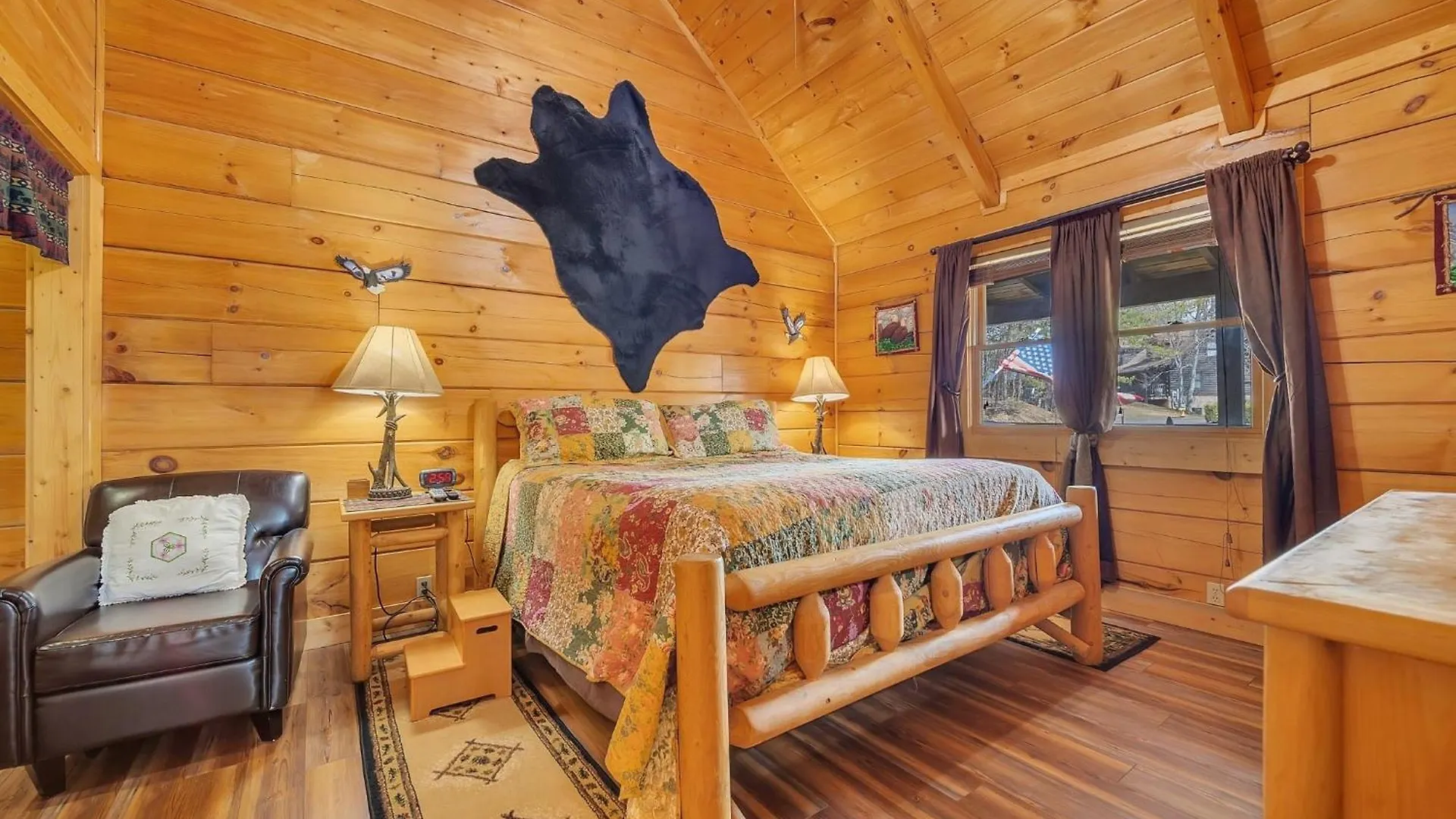 Holiday home Er107 - Smoky Mountain Charm - Great Location! Close To Town!