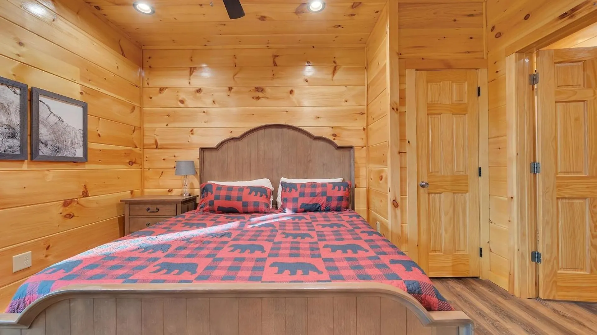 Bear Hug Hideaway