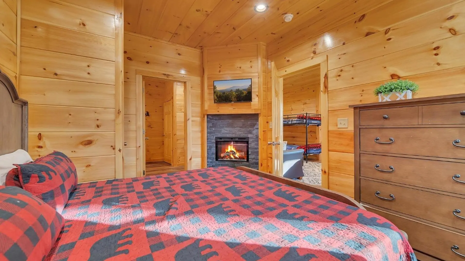 Bear Hug Hideaway