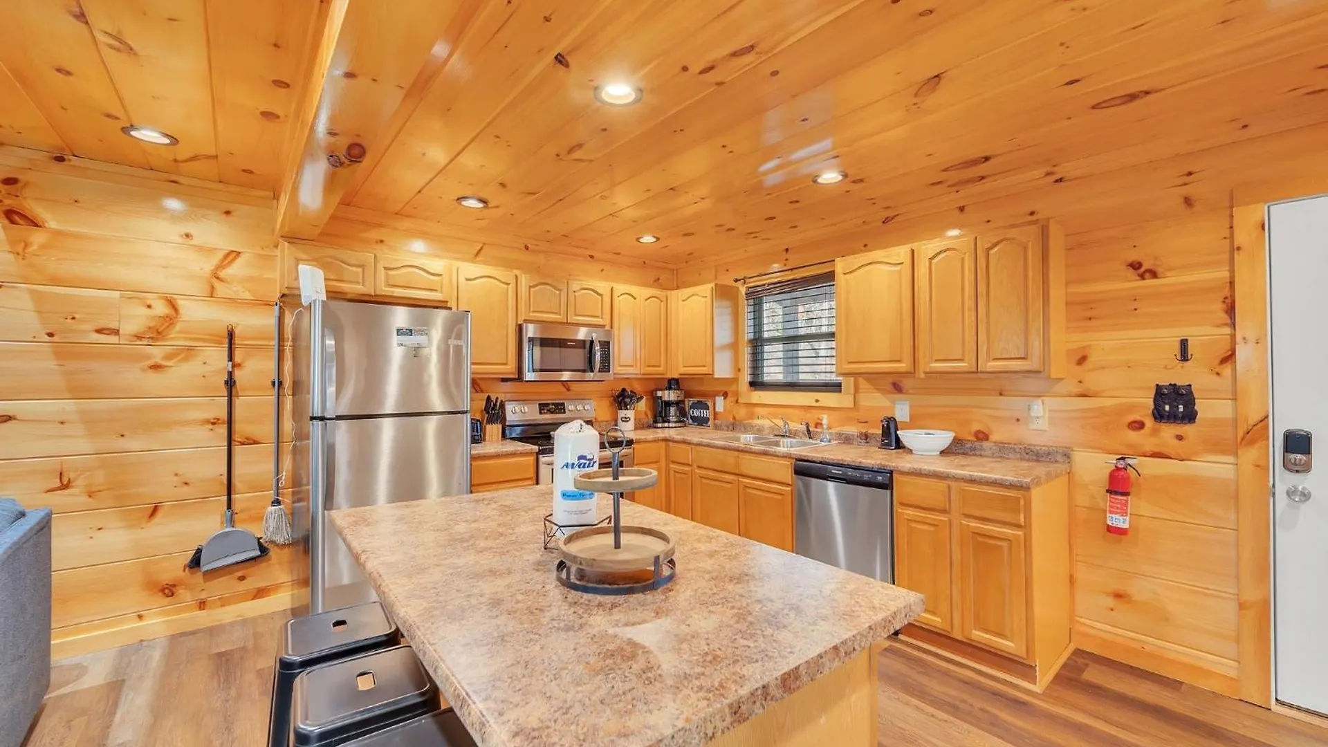 Bear Hug Hideaway Holiday home