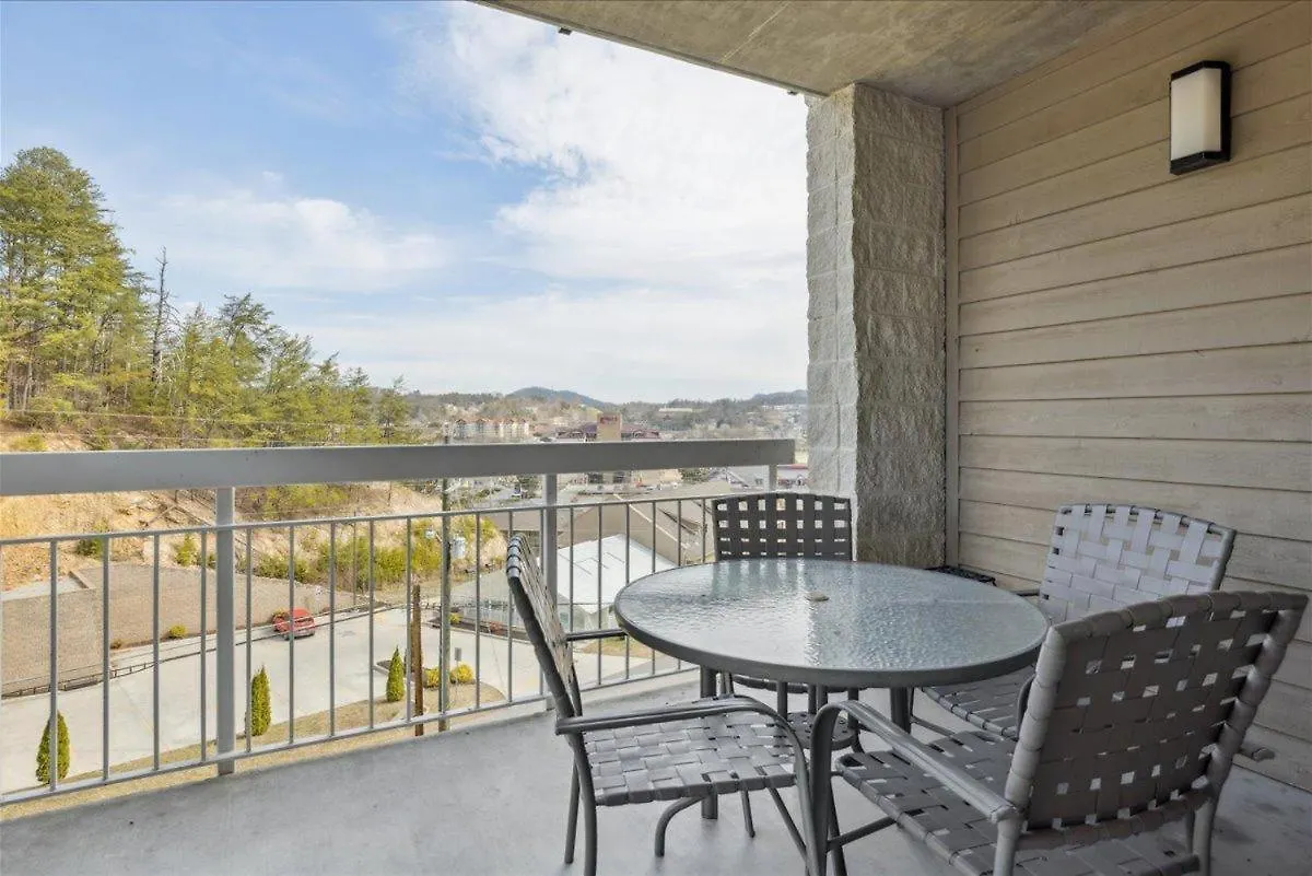 Wp101 Whispering Pines