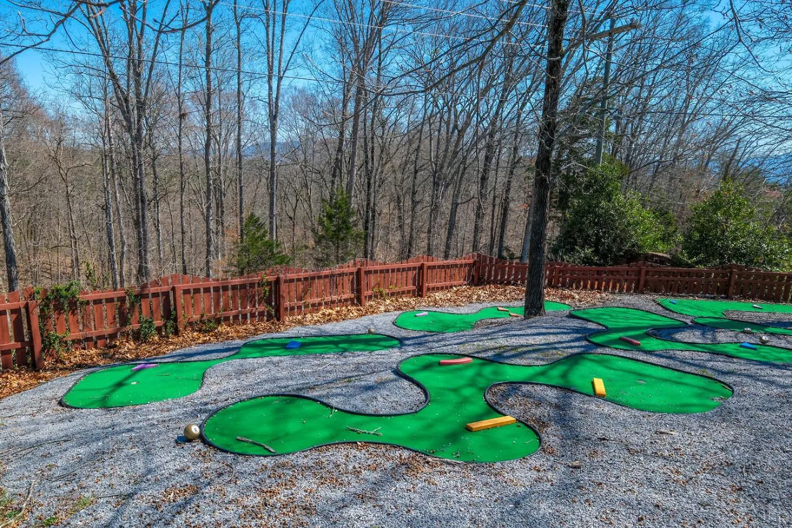 5br Sleeps 20 Putt Putt Gameroom Hot Tub Free Attraction Tickets Holiday home
