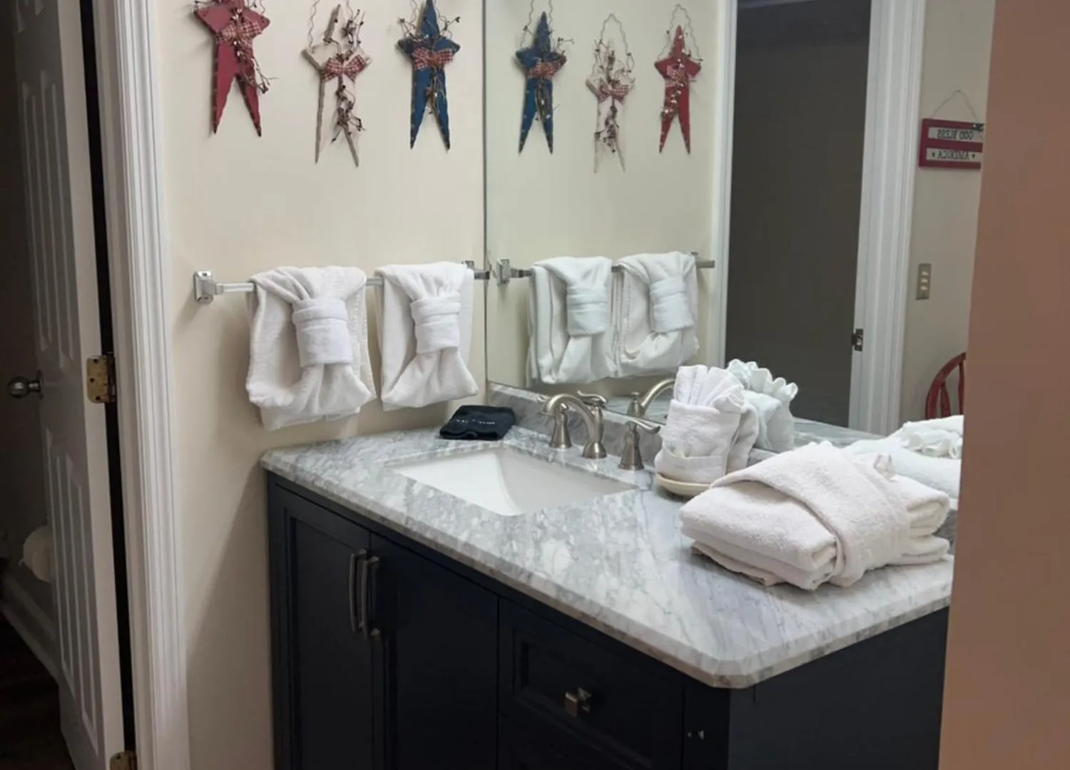 River Place #203 2bd Holiday home