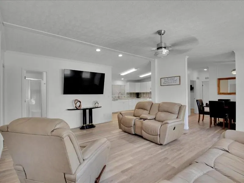 Luxurious 4br Mountain Haven With Parking Chalet Pigeon Forge