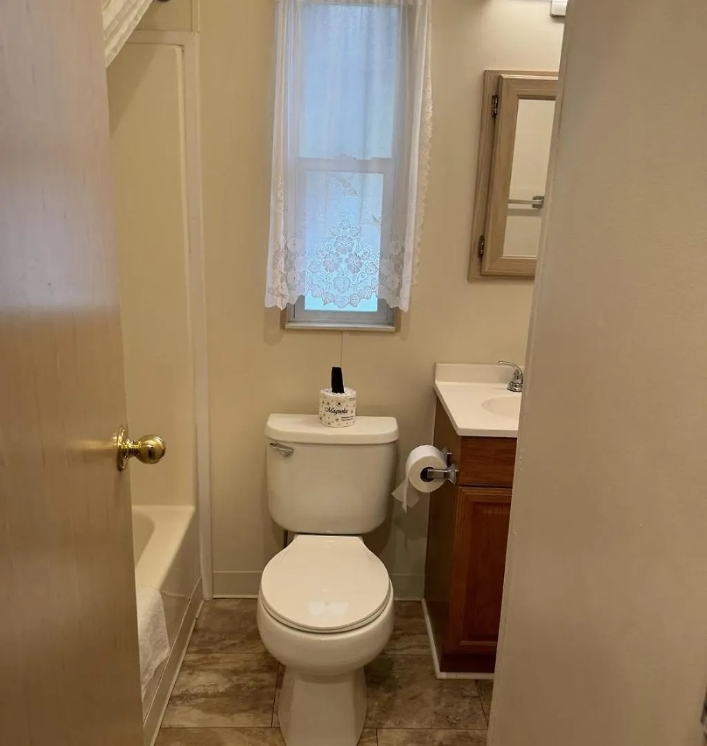 2br Retreat With Mountain Views *