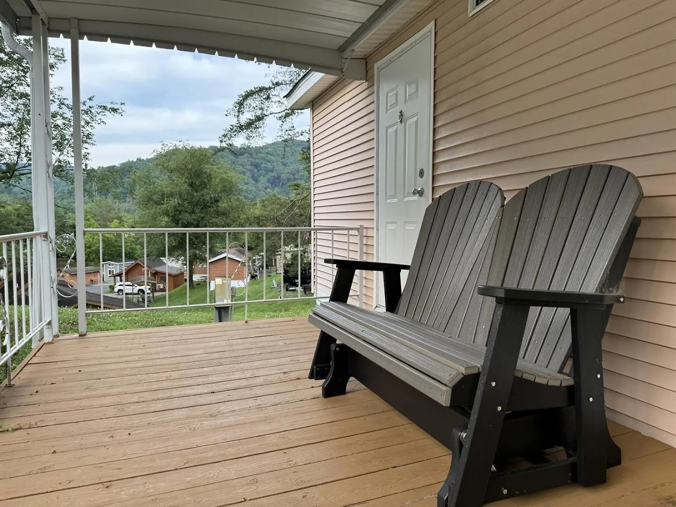 Cozy 1br Mountain Retreat Chalet *
