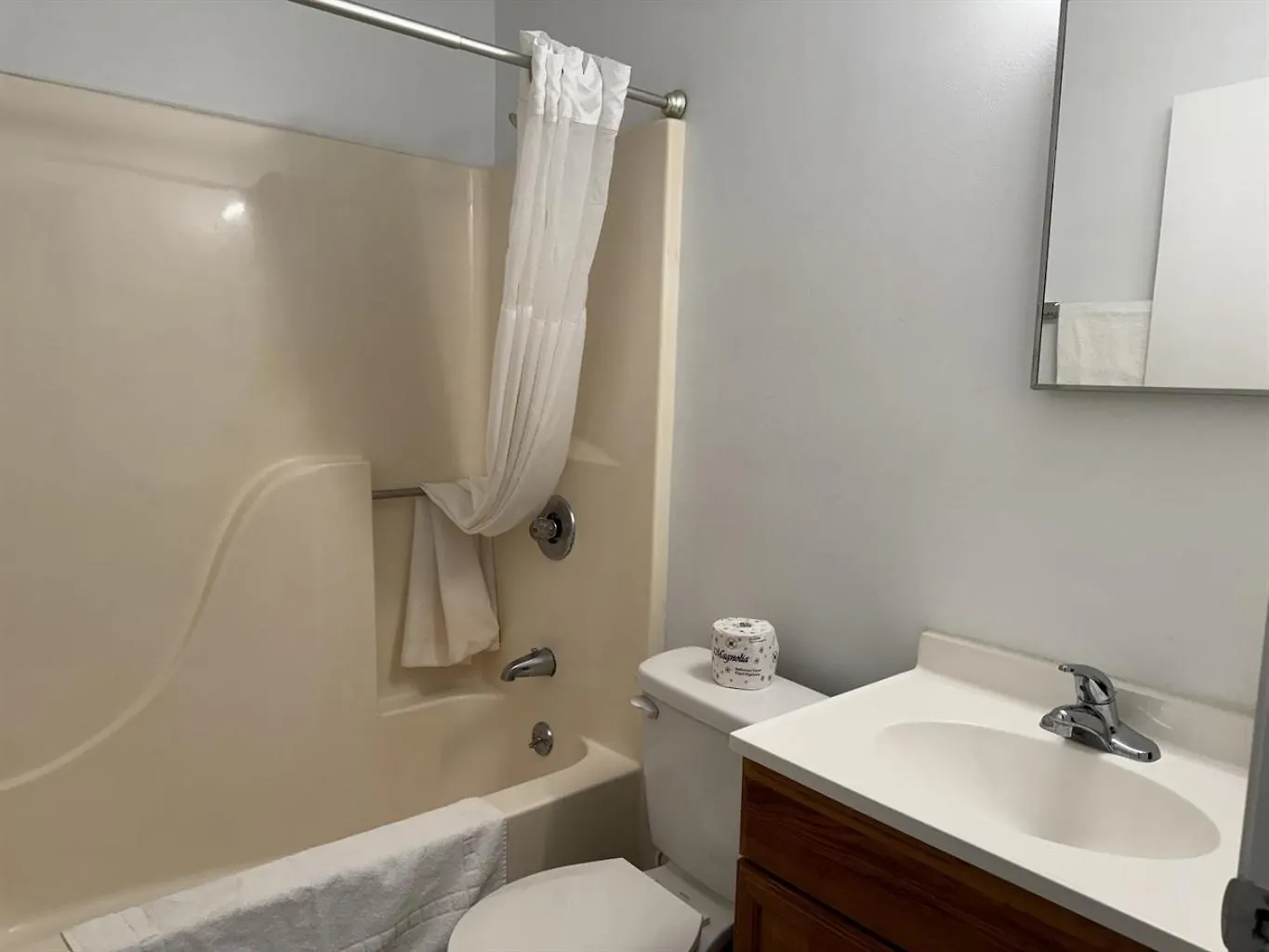 2br Rustic With Views And Parking Chalet *