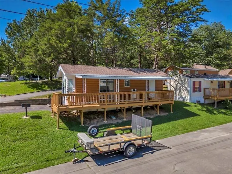 Luxury 2br Model With Mountain Views Chalet Pigeon Forge