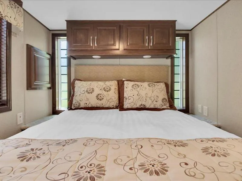 Chalet Lovely 1br With Loft