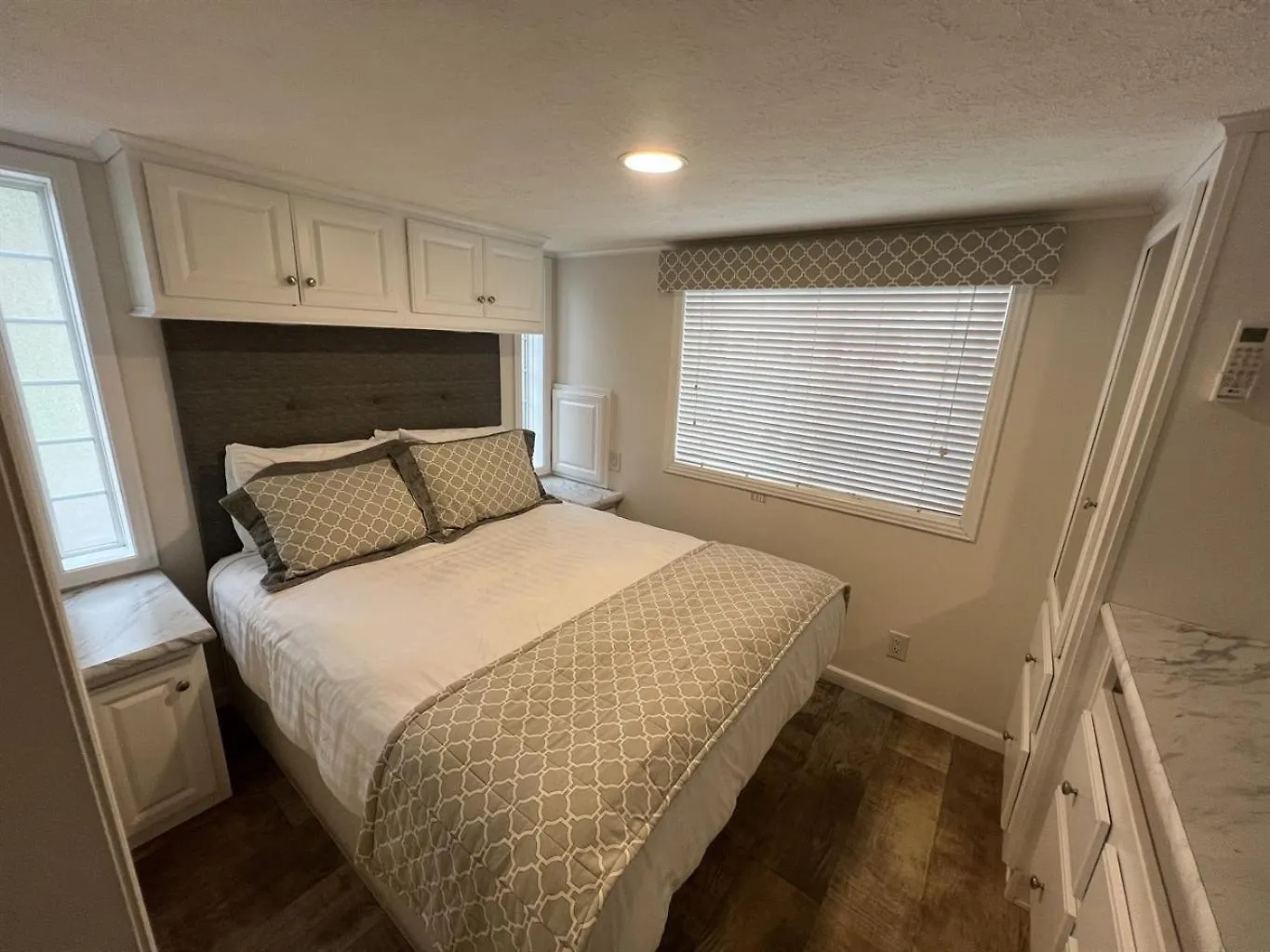 Chalet 1br Model With Loft Pigeon Forge