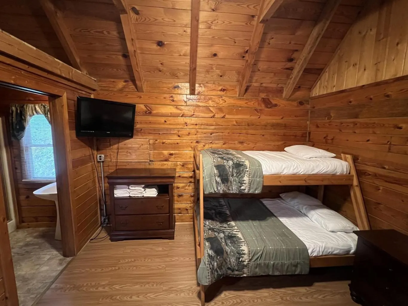 Chalet Cozy Hideaway Near Smoky Mountains Pigeon Forge