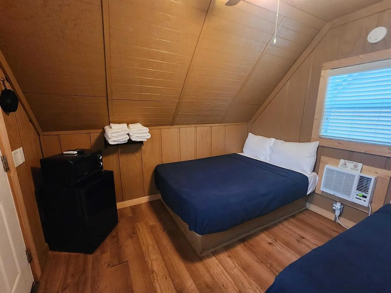 Tranquil Mountain Retreat Near Anakeesta Chalet Pigeon Forge