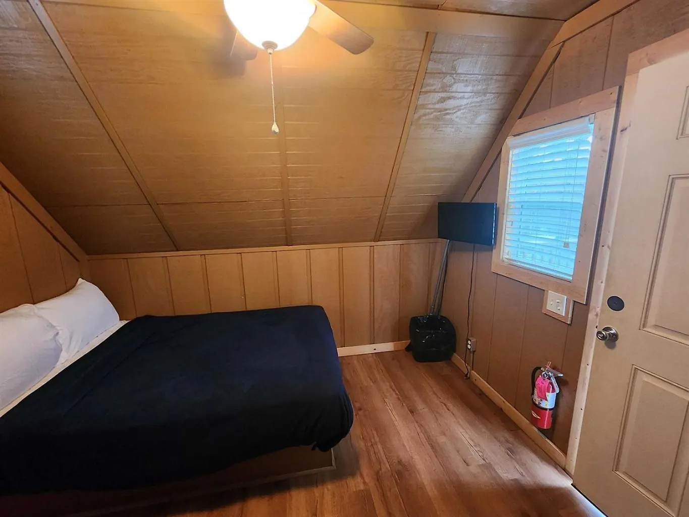 Tranquil Mountain Retreat Near Anakeesta Chalet Pigeon Forge