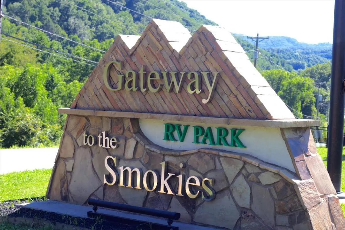 Charming Near Smoky Mountains