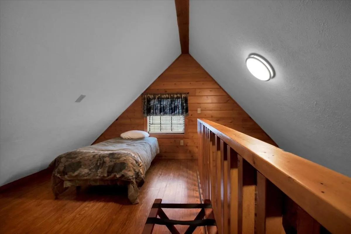 شاليه Cozy Log Retreat In Tennessee بيدجن فورج