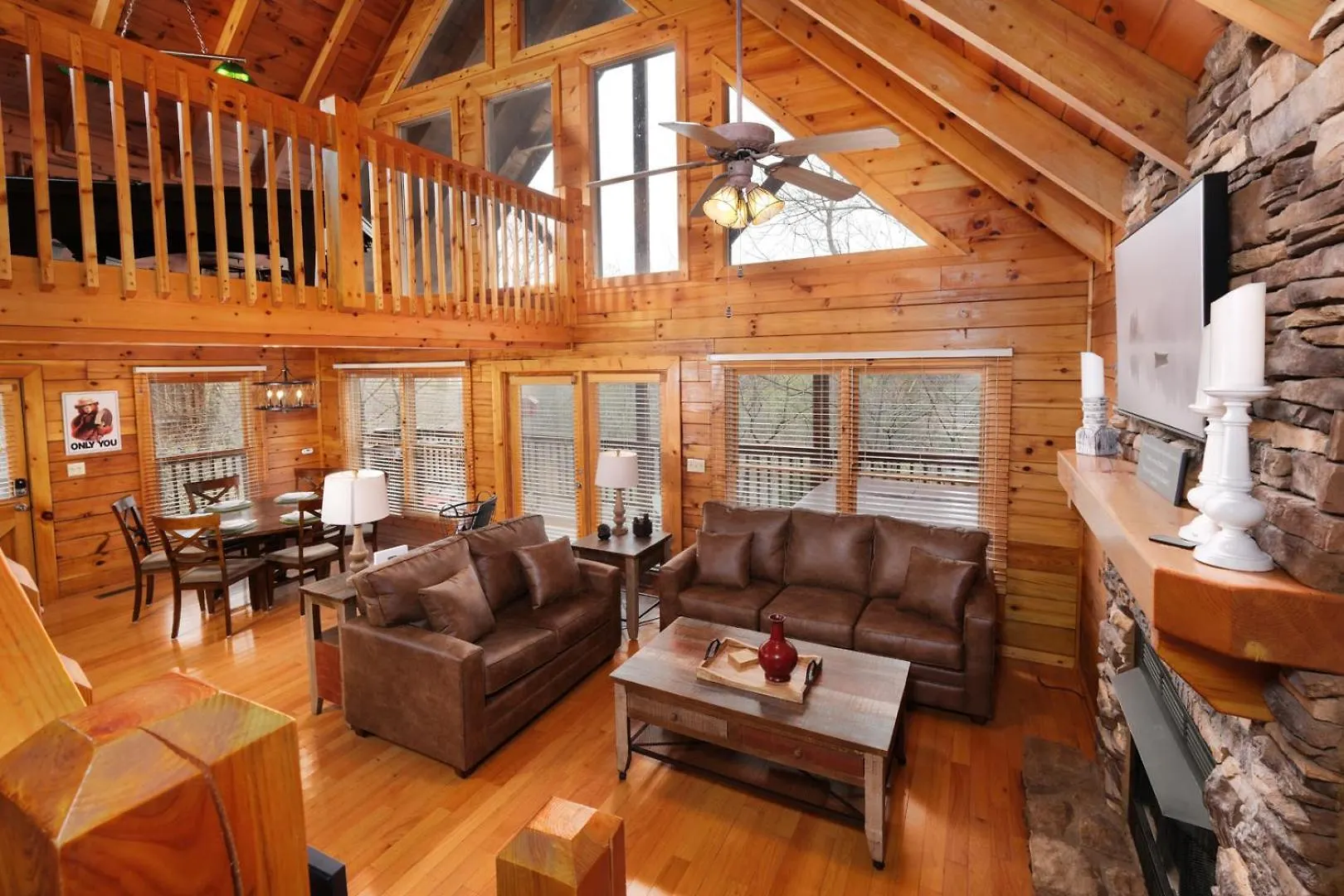 Beary Relaxing By Colonial Properties Holiday home Pigeon Forge